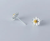 Daisy Flower Stud Earrings - SS076